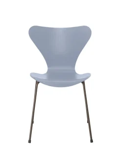 3107 Serie 7 stol i farvet ask af Arne Jacobsen<Fritz Hansen Sale