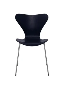 3107 Serie 7 stol i farvet ask af Arne Jacobsen<Fritz Hansen Sale