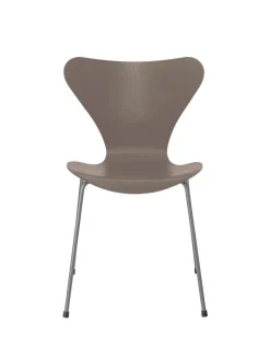 3107 Serie 7 stol i farvet ask af Arne Jacobsen<Fritz Hansen Sale