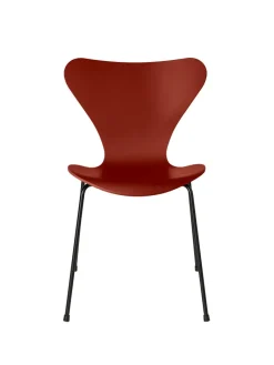 3107 Serie 7 stol lakeret af Arne Jacobsen<Fritz Hansen Online
