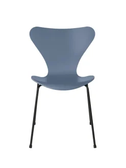 3107 Serie 7 stol lakeret af Arne Jacobsen<Fritz Hansen Online