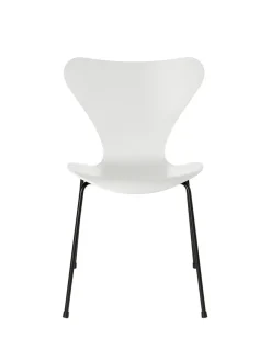 3107 Serie 7 stol lakeret af Arne Jacobsen<Fritz Hansen Online