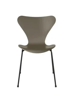 3107 Serie 7 stol lakeret af Arne Jacobsen<Fritz Hansen Online