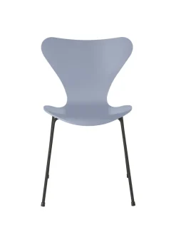 3107 Serie 7 stol lakeret af Arne Jacobsen<Fritz Hansen Online