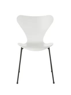 3107 Serie 7 stol lakeret af Arne Jacobsen<Fritz Hansen Online
