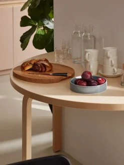Aalto Table Half-Round fra<Artek Discount