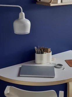 Aalto Table Half-Round fra<Artek Discount