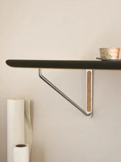 AB019 Wall Desk fra<Carl Hansen & Søn Hot