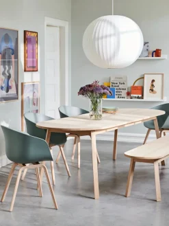 About a Chair AAC22 forsidepolstret, hvid skal fra<HAY Sale