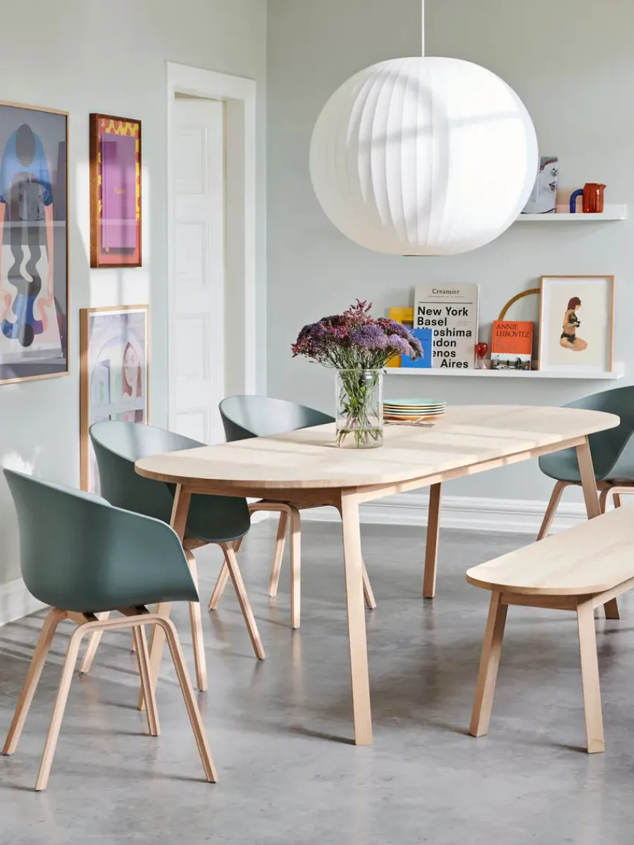 About a Chair AAC22 forsidepolstret, hvid skal fra<HAY Sale