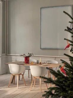 About a Chair AAC22 forsidepolstret, hvid skal fra<HAY Sale