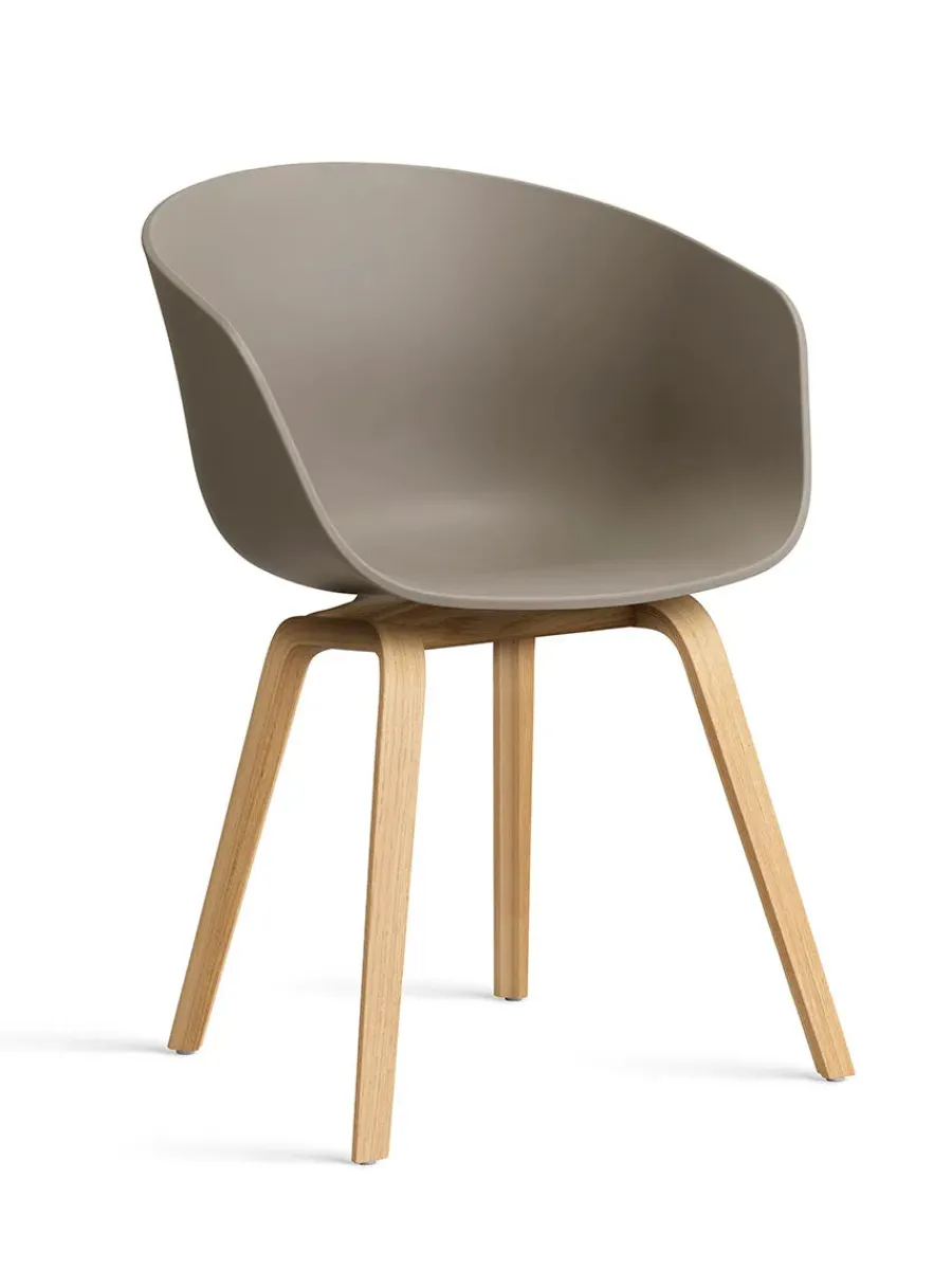 About a Chair AAC22 forsidepolstret, hvid skal fra<HAY Sale