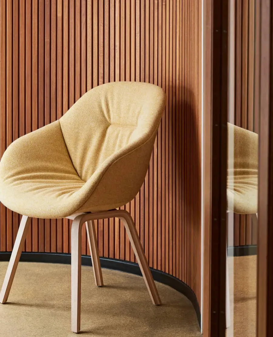 About a Chair AAC123 fra<HAY New