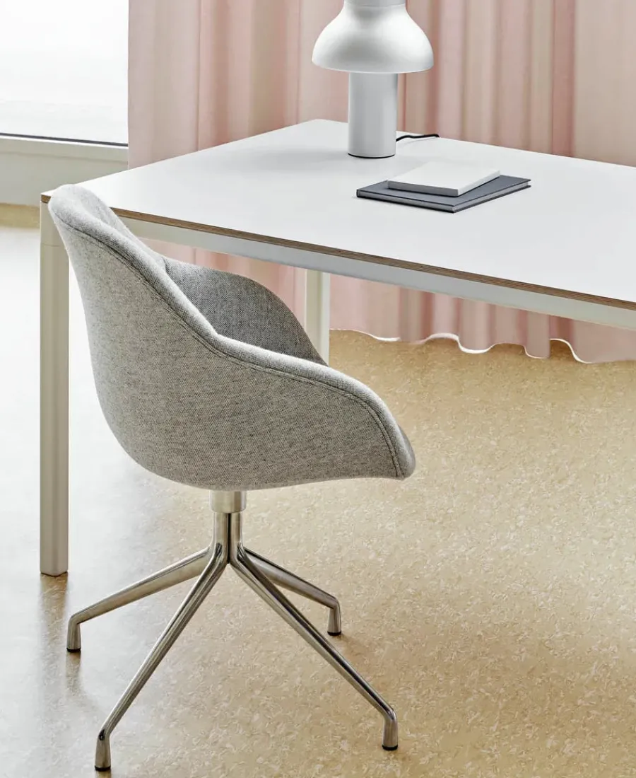 About a Chair AAC123 fra<HAY New