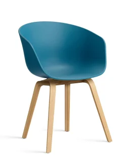 About a Chair AAC22 fra<HAY New