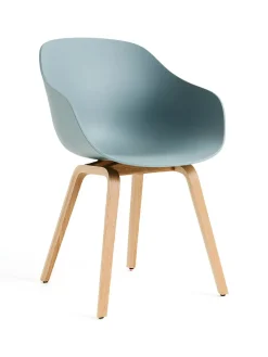 About a Chair AAC127 fra<HAY