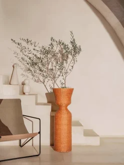 Agnes Plant Stand, tall fra<Ferm Living Hot