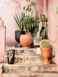 Agnes Plant Stand, tall fra<Ferm Living Hot