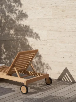 AH604 Outdoor Lounger fra<Carl Hansen & Søn Clearance