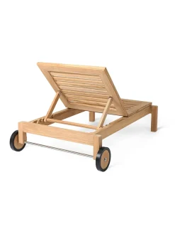 AH604 Outdoor Lounger fra<Carl Hansen & Søn Clearance