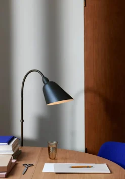 AJ7 Bellevue gulvlampe af Arne Jacobsen<&Tradition Online