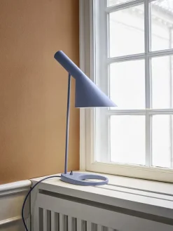 AJ bordlampe fra<Louis Poulsen Best