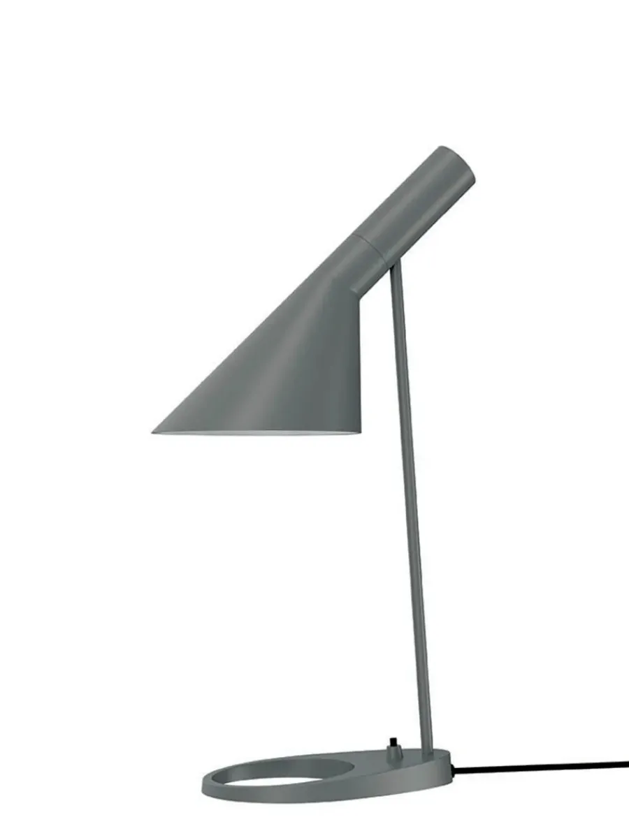 AJ bordlampe fra<Louis Poulsen Best