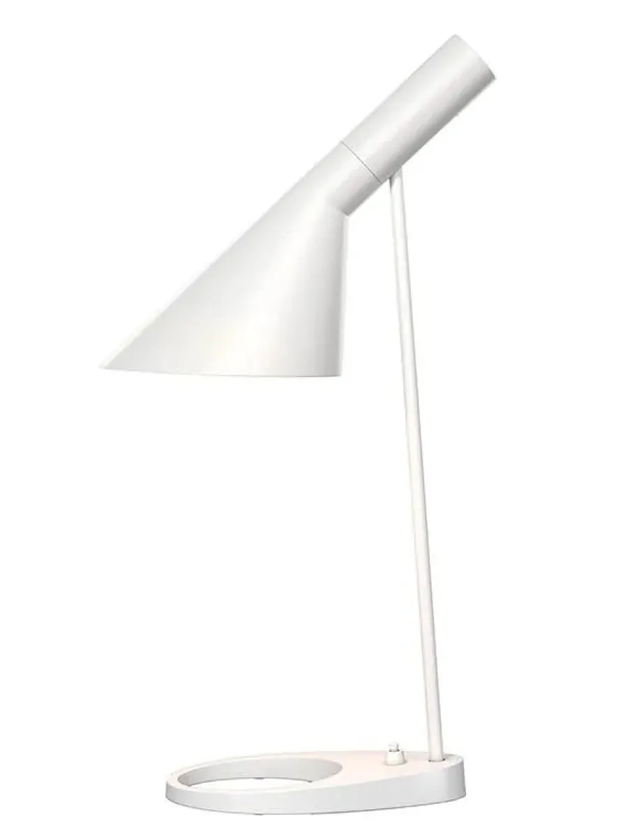 AJ bordlampe fra<Louis Poulsen Best