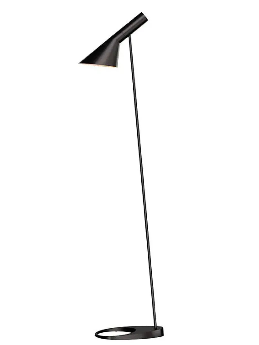 AJ Gulvlampe fra<Louis Poulsen