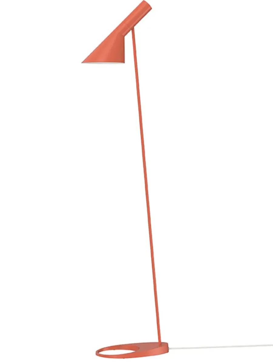 AJ Gulvlampe fra<Louis Poulsen