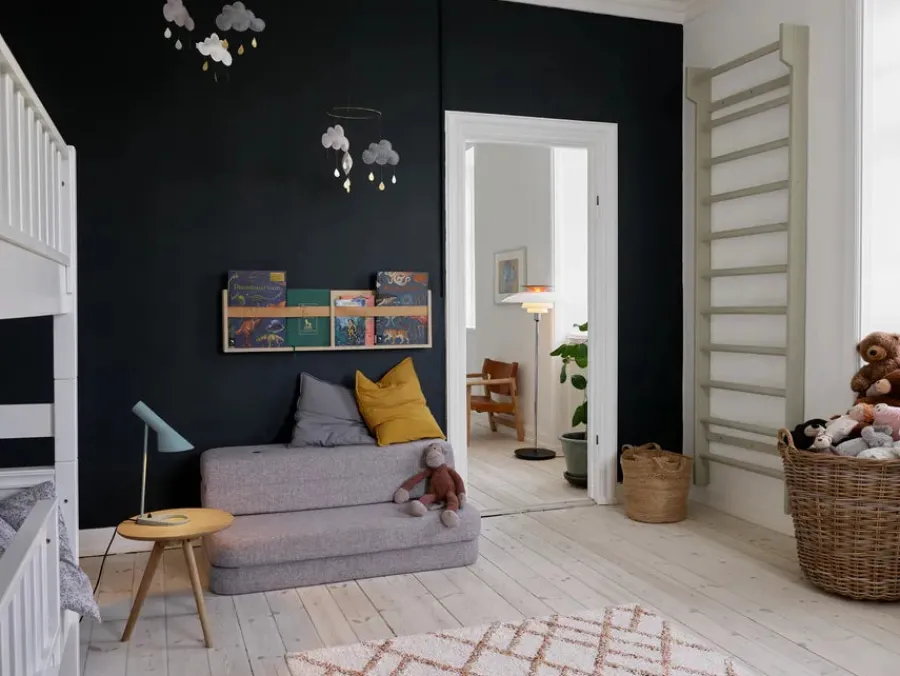 AJ Mini bordlampe fra<Louis Poulsen Best