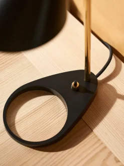 AJ Mini Table Lamp, grey/brass af Arne Jacobsen<Louis Poulsen Best