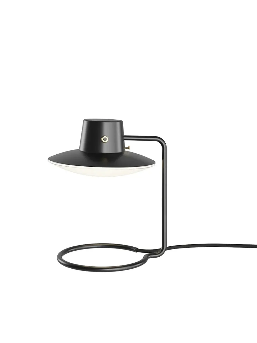 AJ Oxford 410 Bordlampe på pind fra<Louis Poulsen New