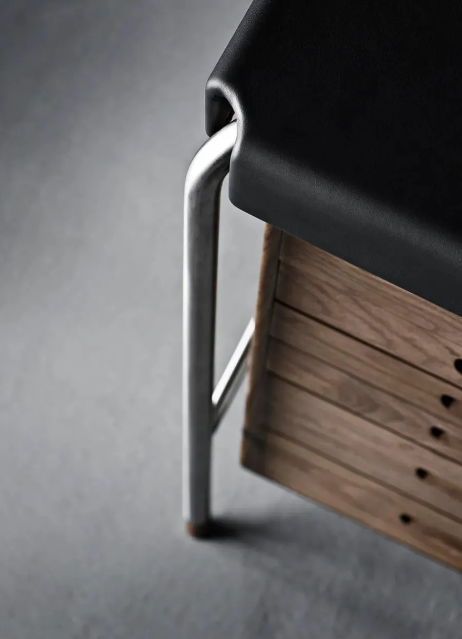 AJ52 Society Table fra<Carl Hansen & Søn Discount