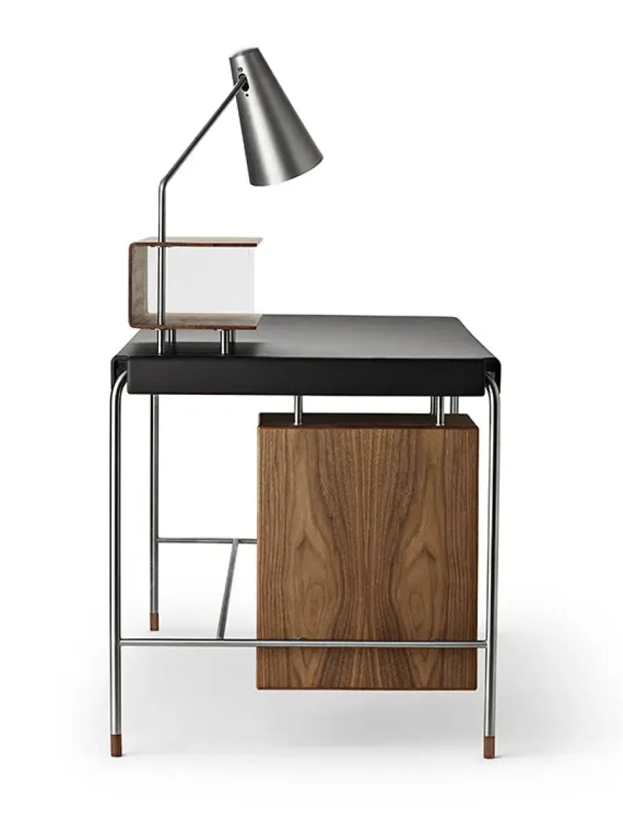 AJ52 Society Table fra<Carl Hansen & Søn Discount