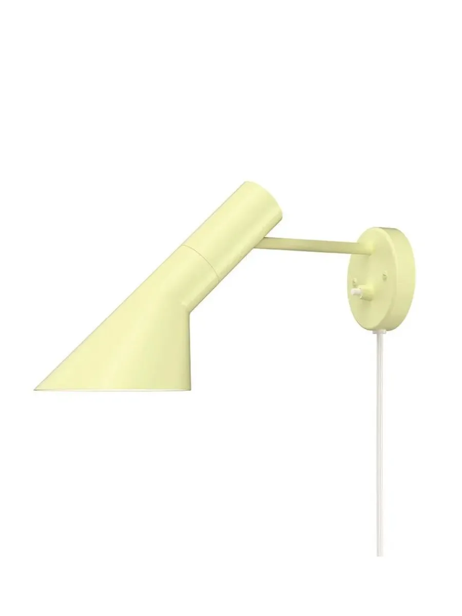 AJ Væglampe fra<Louis Poulsen Discount