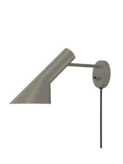 AJ Væglampe fra<Louis Poulsen Discount