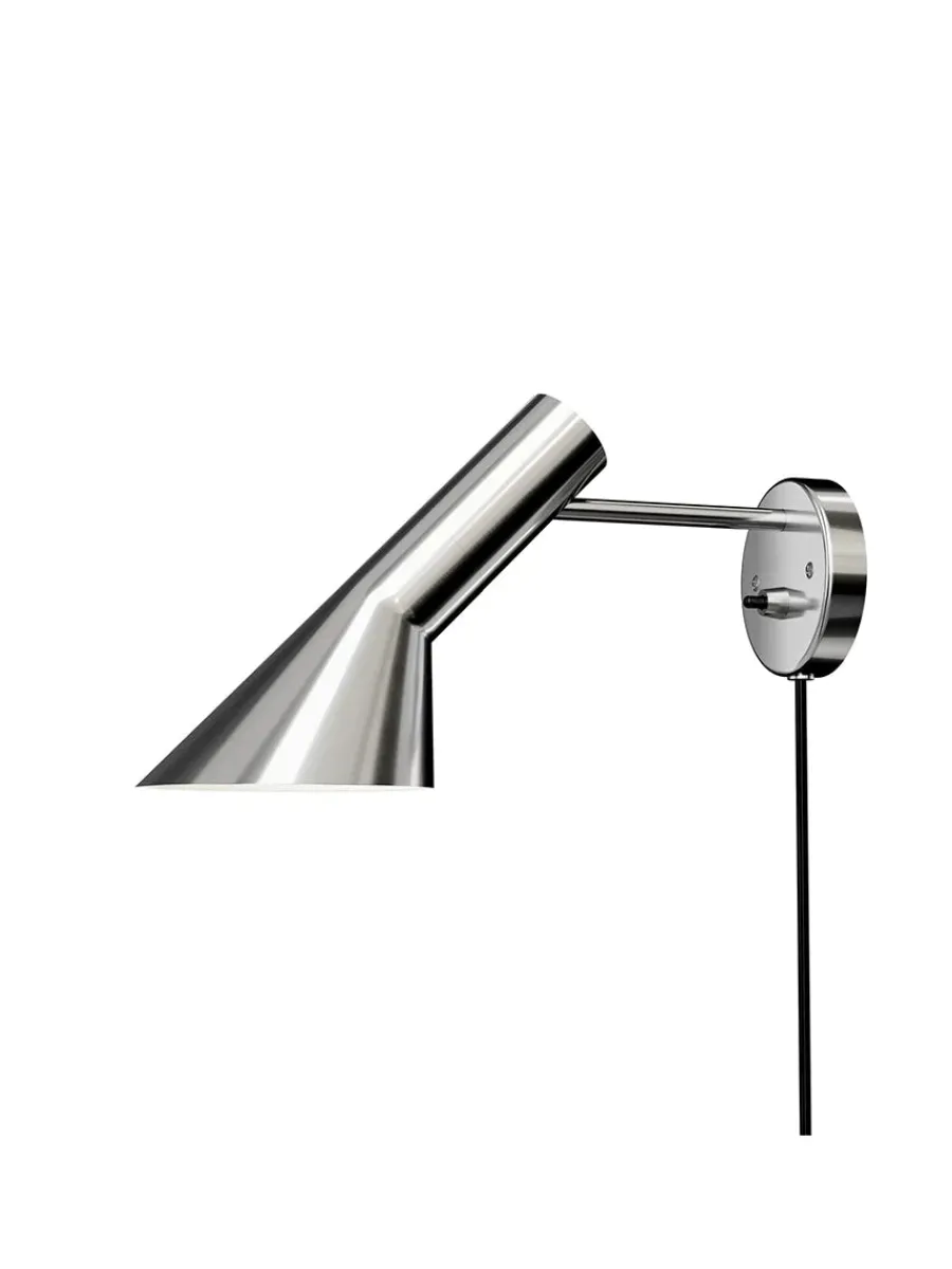 AJ Væglampe fra<Louis Poulsen Discount