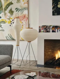 Akari 14A Gulvlampe fra<Vitra Online