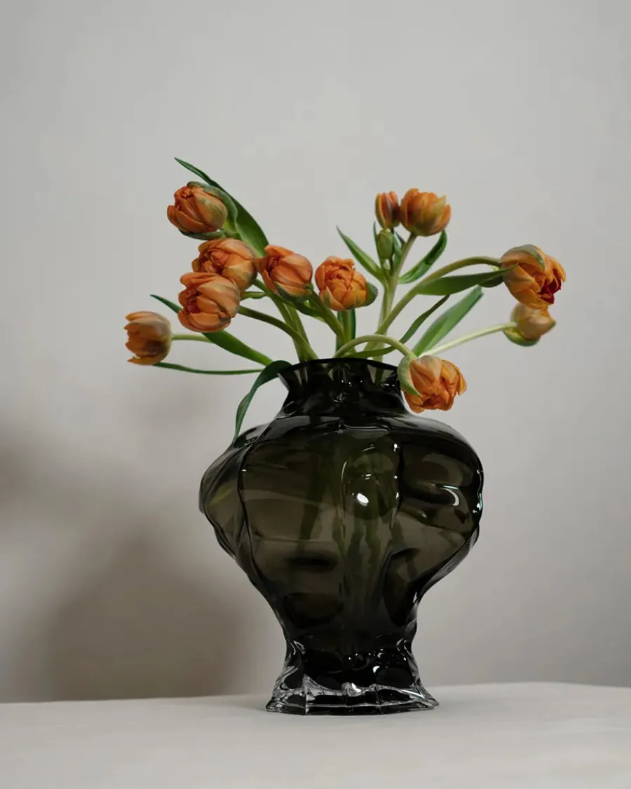 Ammonit Vase, new smoke fra<Hein Studio