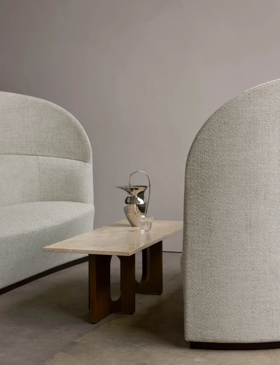 Androgyne Lounge Table, grey galaxy marble/wood fra<Audo Copenhagen Discount