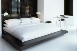 Antony Small Wall Bedside Lamp af Serge Mouille<Editions Serge Mouille New