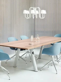 Apollo Chandelier 745, hvid opalglas fra<HAY Best