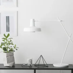 Arigato kort bordlampe fra<Grupa Discount