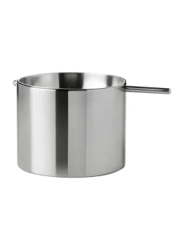 Arne Jacobsen Vippeaskebæger, 8 cm fra<Stelton Clearance