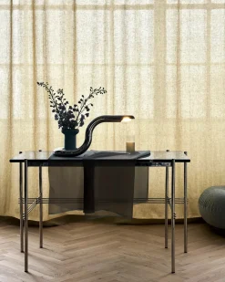 Aspide Bordlampe fra<GUBI Discount