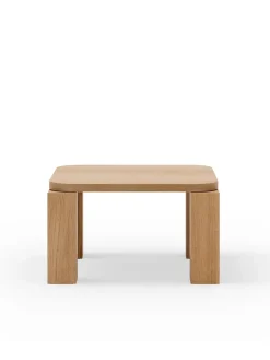 Atlas Sofabord 600x600, Smoked Oak fra<New Works Best