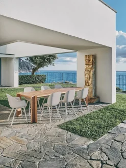 Atmosfera Dining Table fra<GUBI