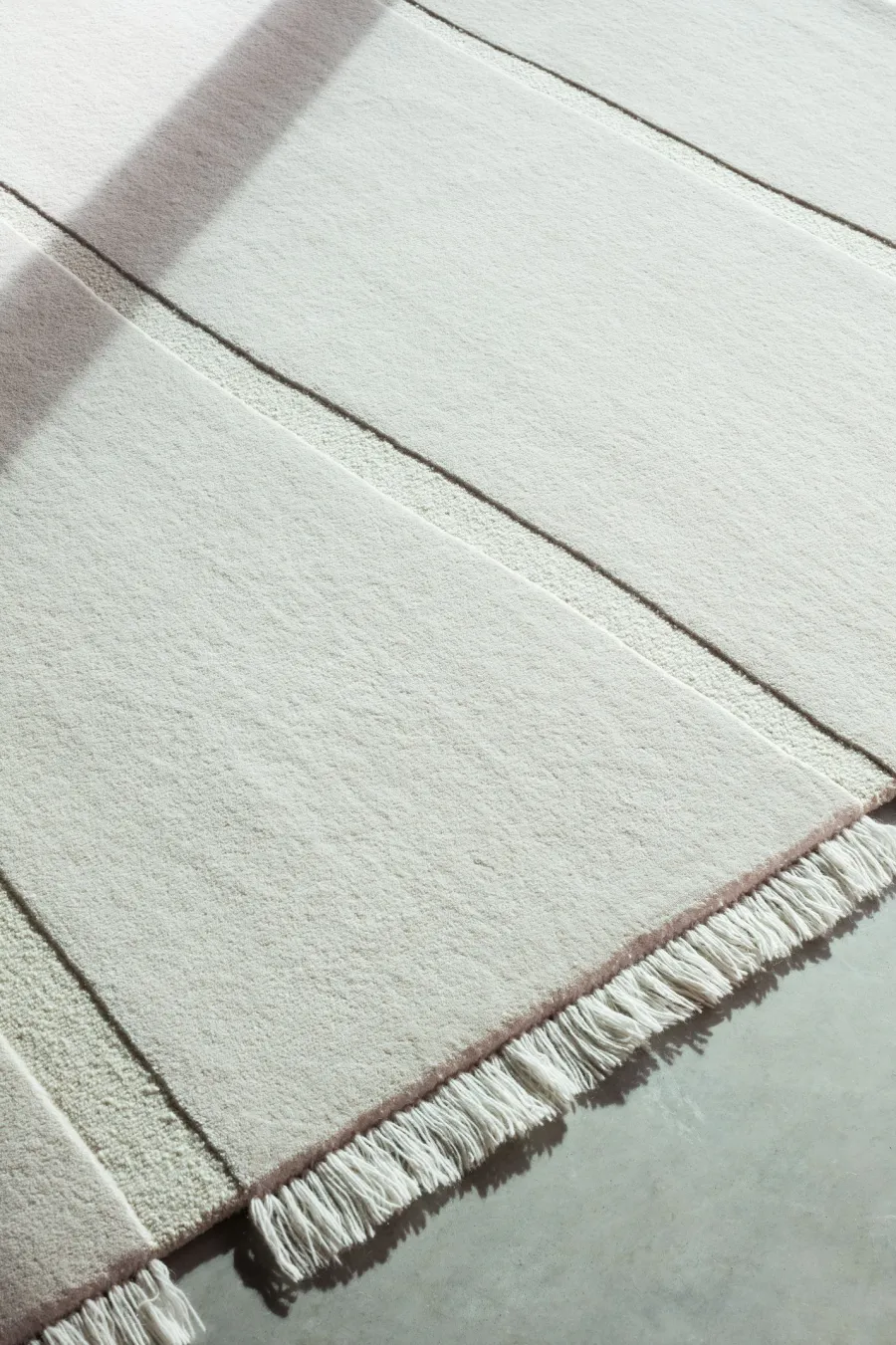 Atoll Tæppe, White fra<Massimo Clearance