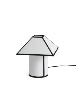 Ava Pyramid Table Lamp fra<HAY New